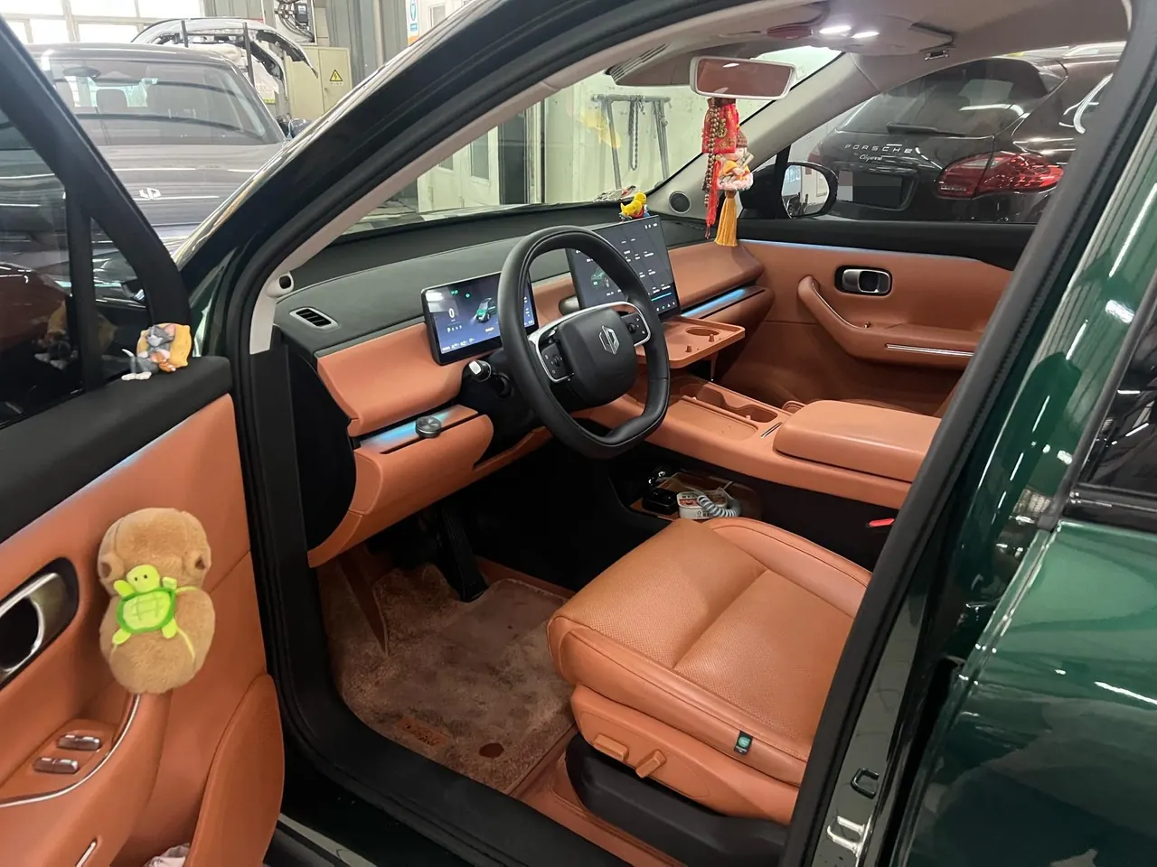 Leapmotor 2024 C 10 210 Smart Driving Edition Automatic Gear 4
