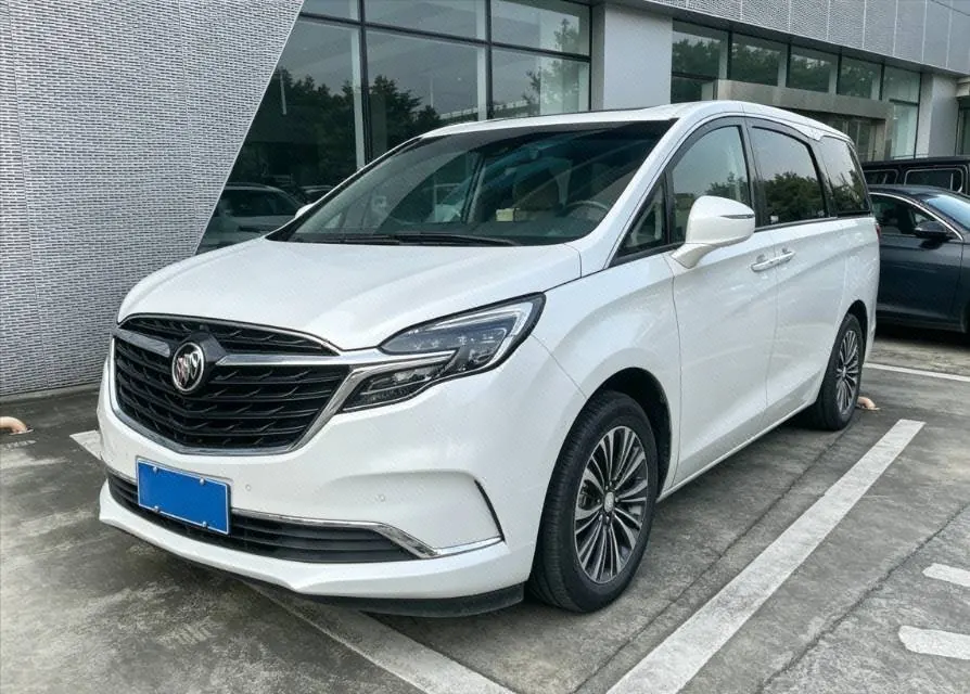 Открыть галерею: Buick 2020 GL8 ES Lu Zun 2.0T 653T Luxury Automatic Gear