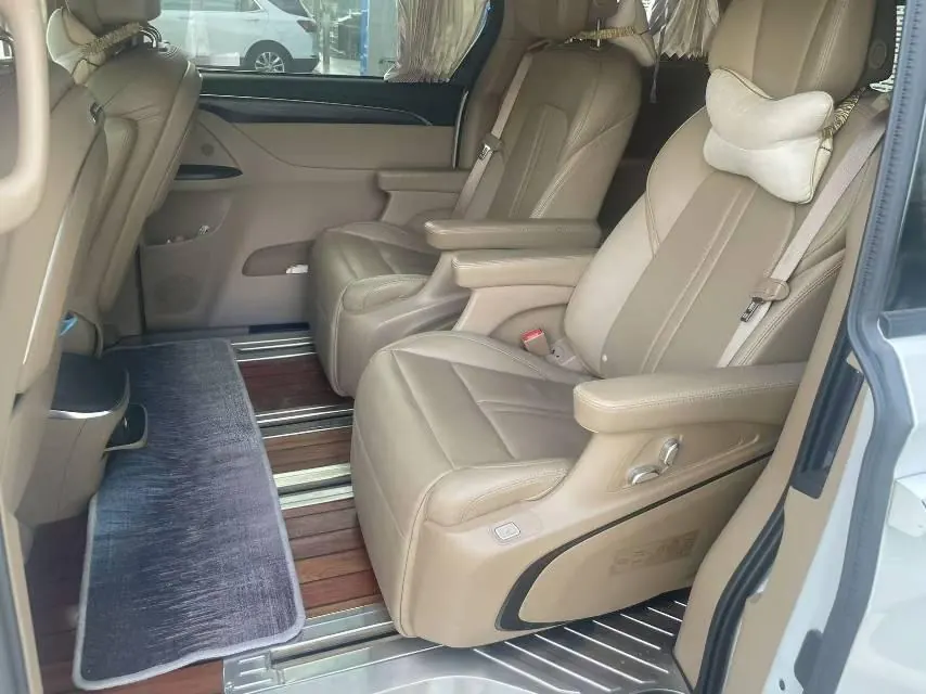 Buick 2020 GL8 ES Lu Zun 2.0T 653T Luxury Automatic Gear 2