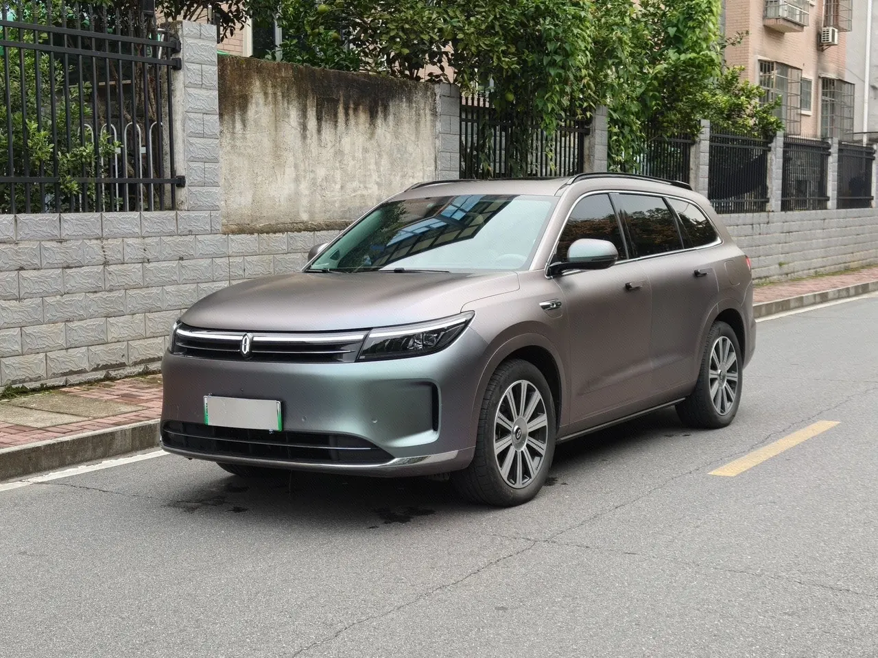 Open image lightbox: AITO 2024 AITO M7 Smart Drive Rear Drive Pro Edition 6-seat Automatic Gear