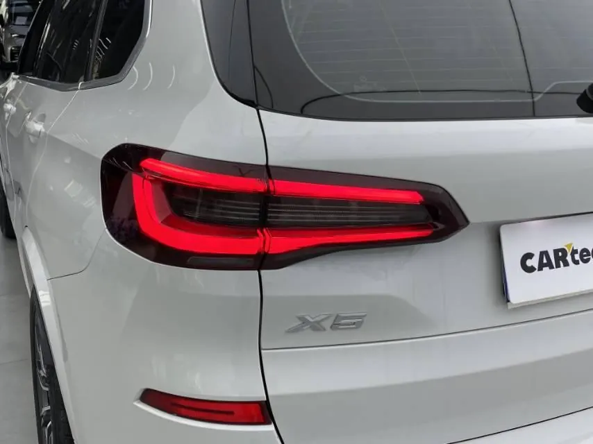 BMW X5 (Imported) 2021 X5 xDrive30i 2.0T M Sports Suit Automatic Gear 9