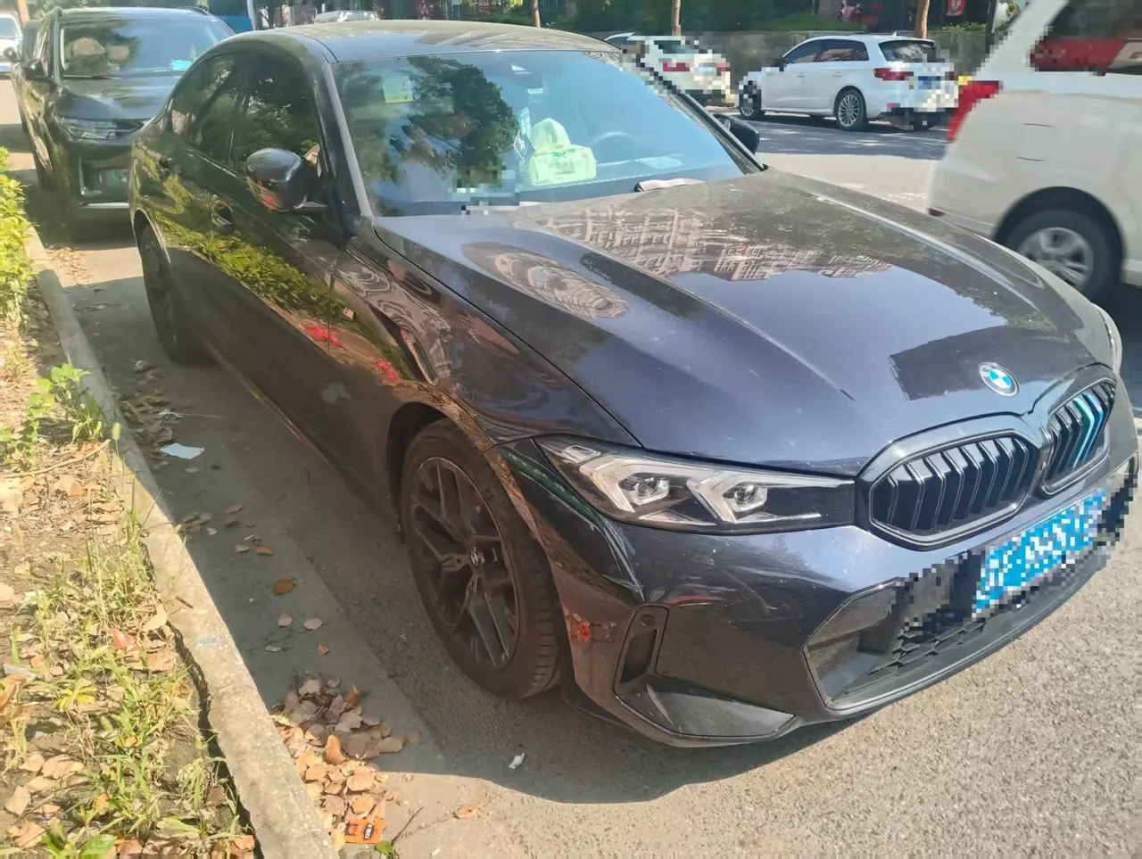 BMW 3 Series 2024 330i 2.0T M Sports Obsidian Night Suit Automatic Gear 2
