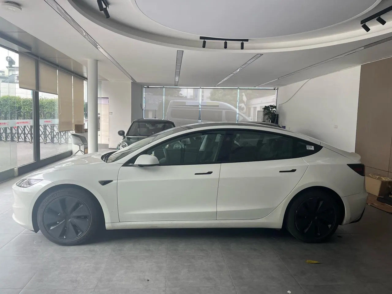 Tesla 2023 Model 3 Rejuvenation Edition Rear Wheel Drive Automatic Transmission 5