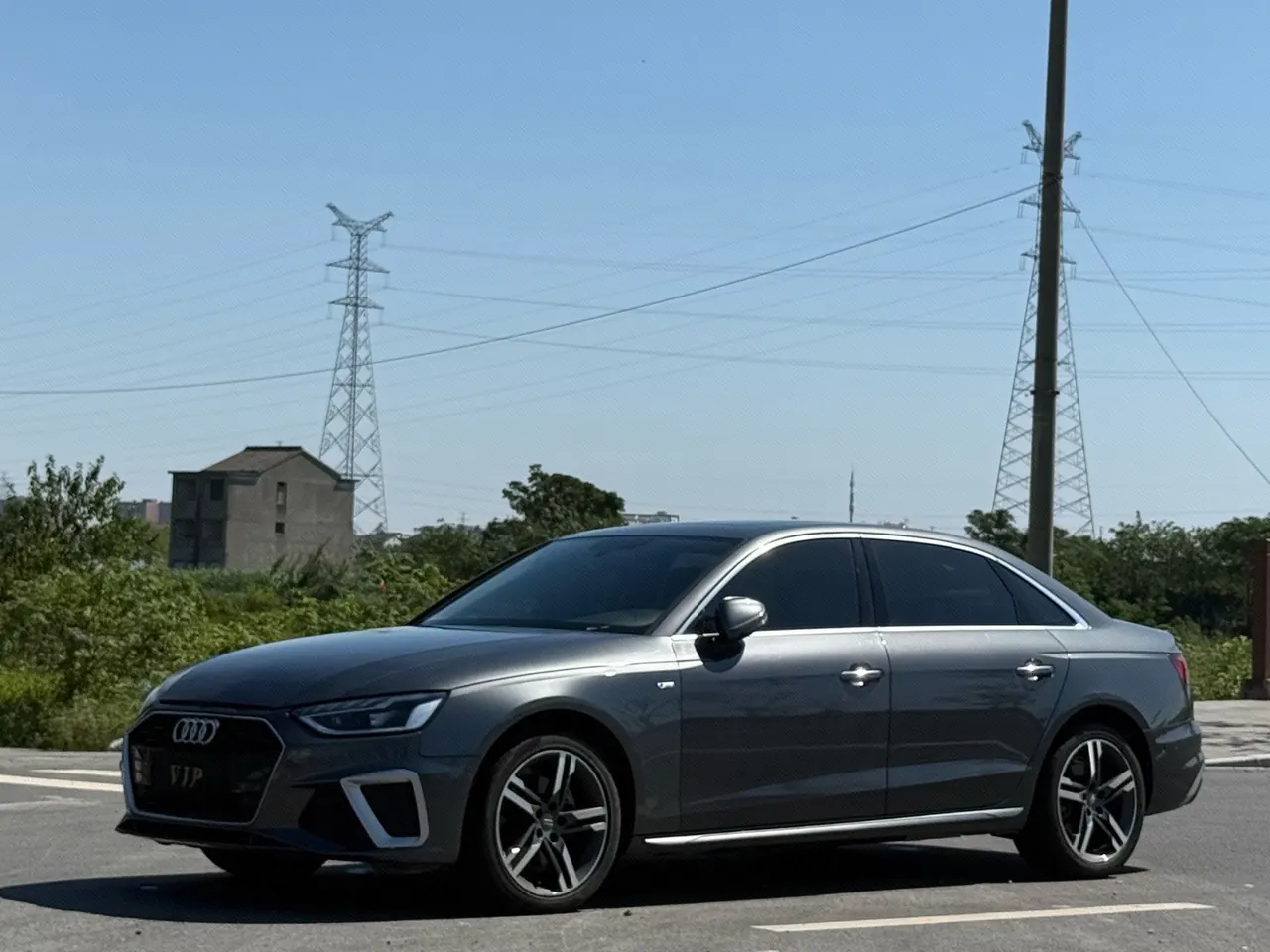 Open image lightbox: Audi 2020 A4L 2.0TFSI 40TFSI Deluxe Dynamic Automatic