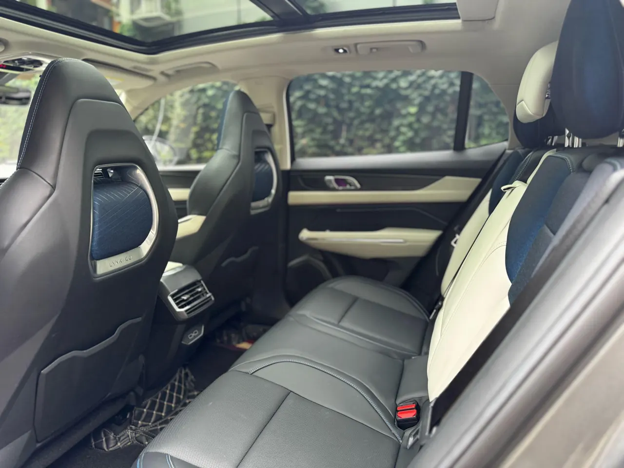 LYNK&amp;CO 2021 LYNK&amp;CO 01 2.0TD Two-wheel Drive Pro Automatic Gear 13