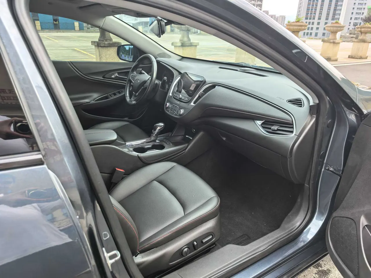 Chevrolet 2021 Meridian XL 2.0T Redline 550T Sharp Edition Automatic Gear 13
