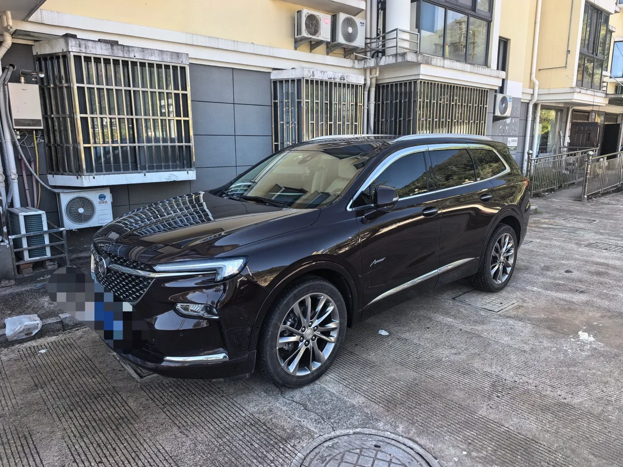 Открыть галерею: Buick 2022 Angke flag Avenir 48V 2.0T 652T 4-wheel drive Avenir Avia automatic gear