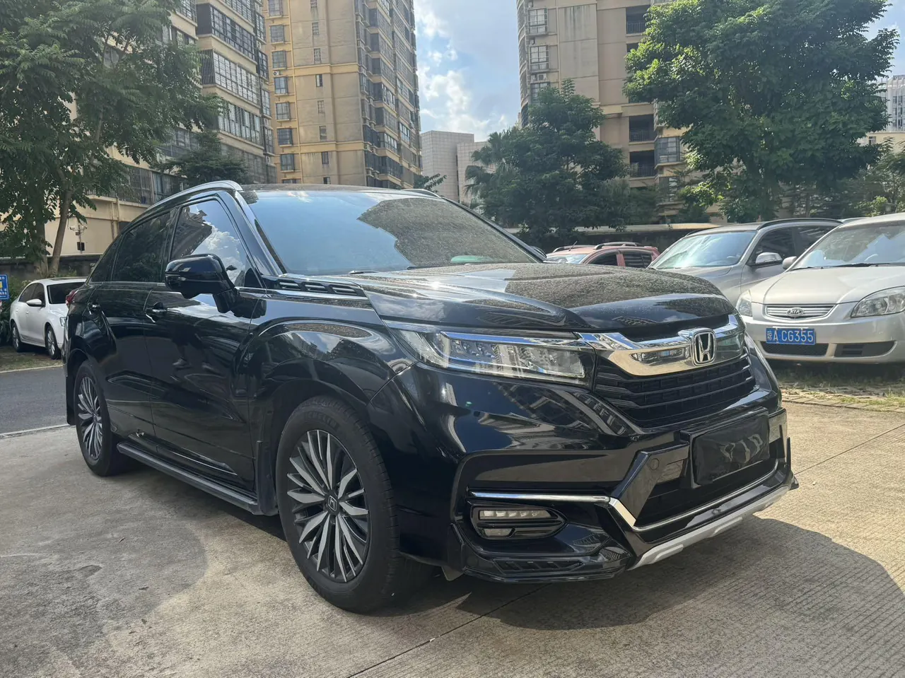 Honda 2020 Crown Road 2.0T 370TURBO Two-Drive Deluxe Automatic Gear 3
