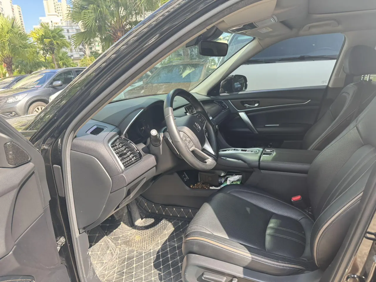 Honda 2020 Crown Road 2.0T 370TURBO Two-Drive Deluxe Automatic Gear 4