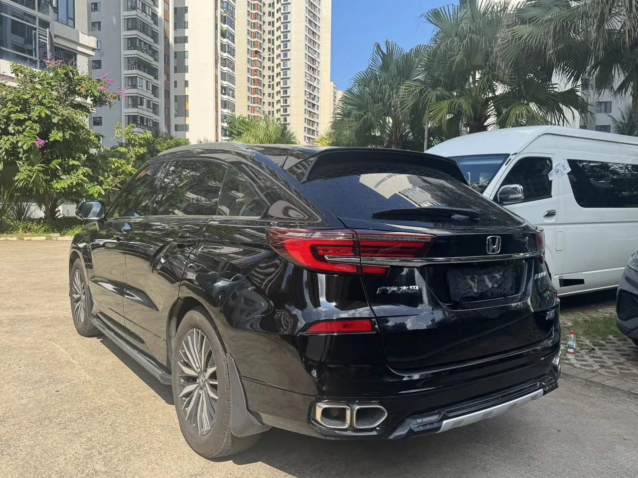Honda 2020 Crown Road 2.0T 370TURBO Two-Drive Deluxe Automatic Gear 7