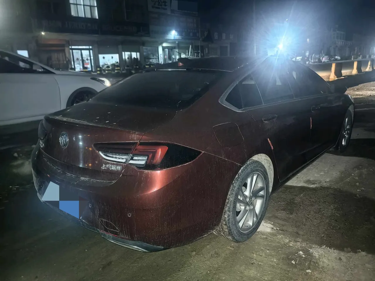 Buick 2020 Regal 1.5T 552T Luxury Automatic Gear 4