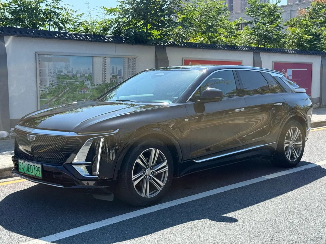 Открыть галерею: Cadillac 2022 LYRIQ (Sharp Song) Rear Drive Long Endurance Premium Edition Automatic Gear