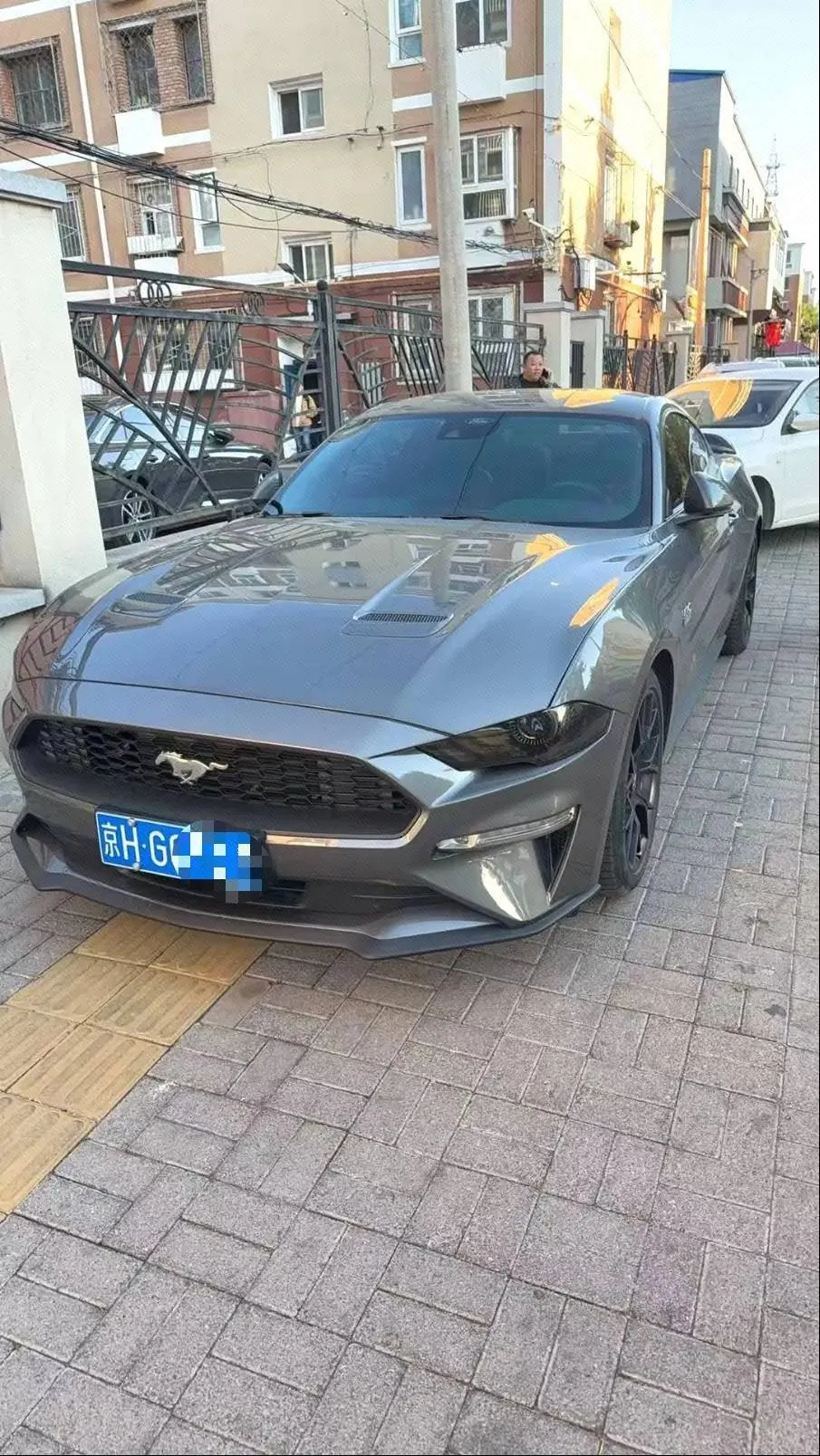 打开图片灯箱:Ford Yema (Imported) 2020 Yema S 2.3T EcoBoost Obsidian Phantom of the Opera Special Edition Automatic Gear
