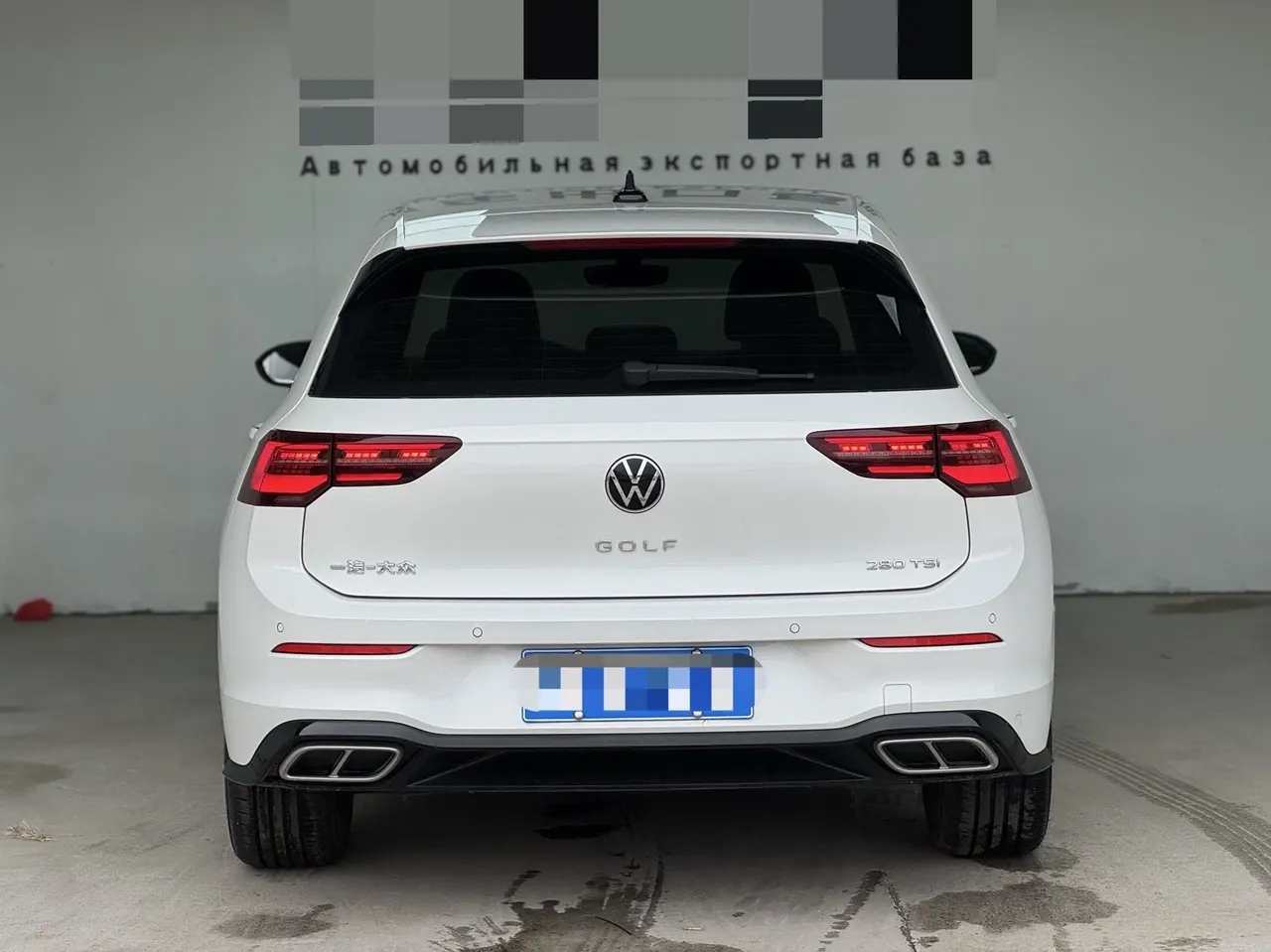 Volkswagen 2023 Golf 8 R-Line 1.4TSI 280TSI Lite Automatic 3