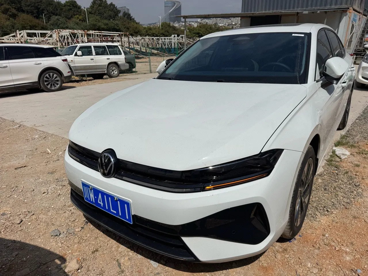 Open image lightbox: Volkswagen 2026 Sagittarius L 1.5TSI 300TSI Elite Automatic