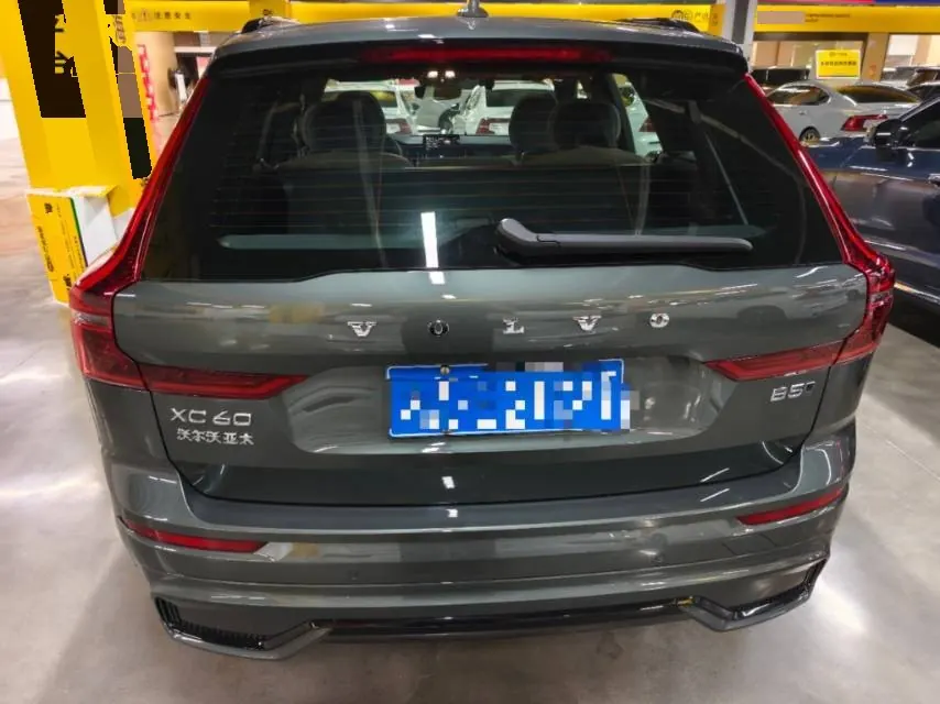 Volvo 2026 XC60 48V 2.0T B5 4WD Zhiyuan Sports Edition Automatic Gear 9