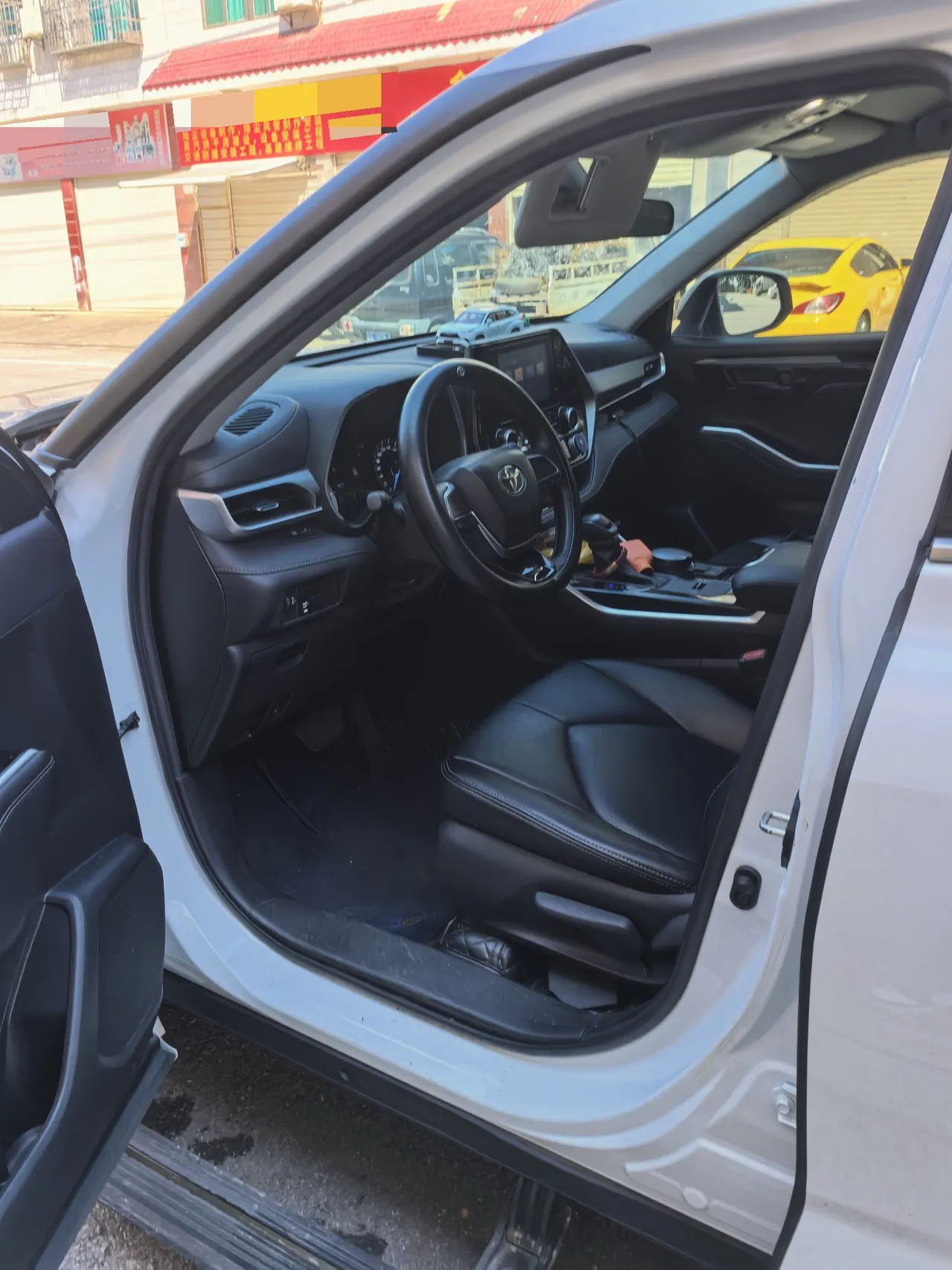 Toyota 2023 Highlander Dual Engine 2.5 Stepless Intelligent Electric Hybrid Two-Drive Elite Edition 7-seat PLUS Edition Automatic Gear 6
