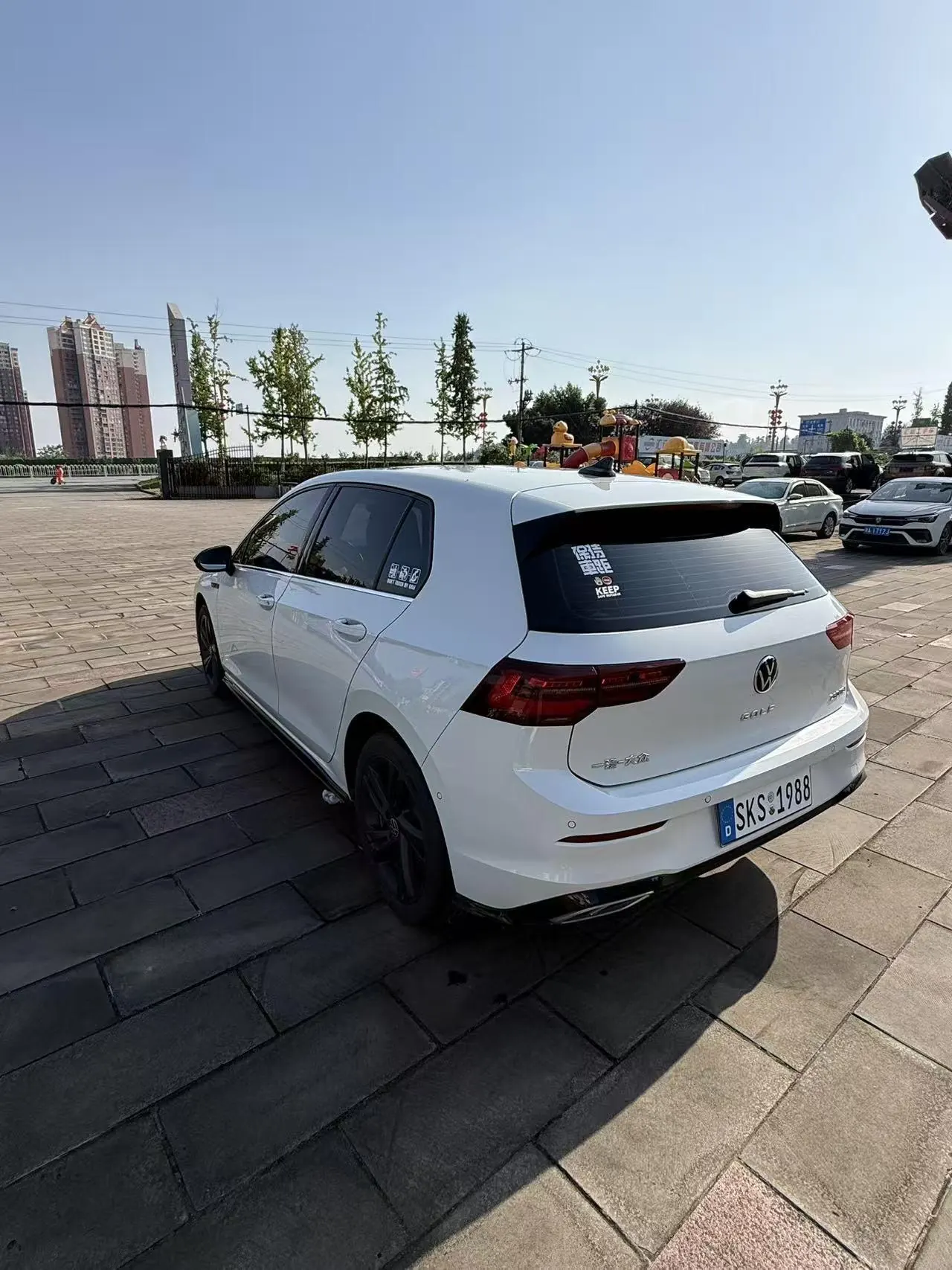 Volkswagen 2023 Golf 8 R-Line 1.4TSI 280TSI Lite Automatic 7