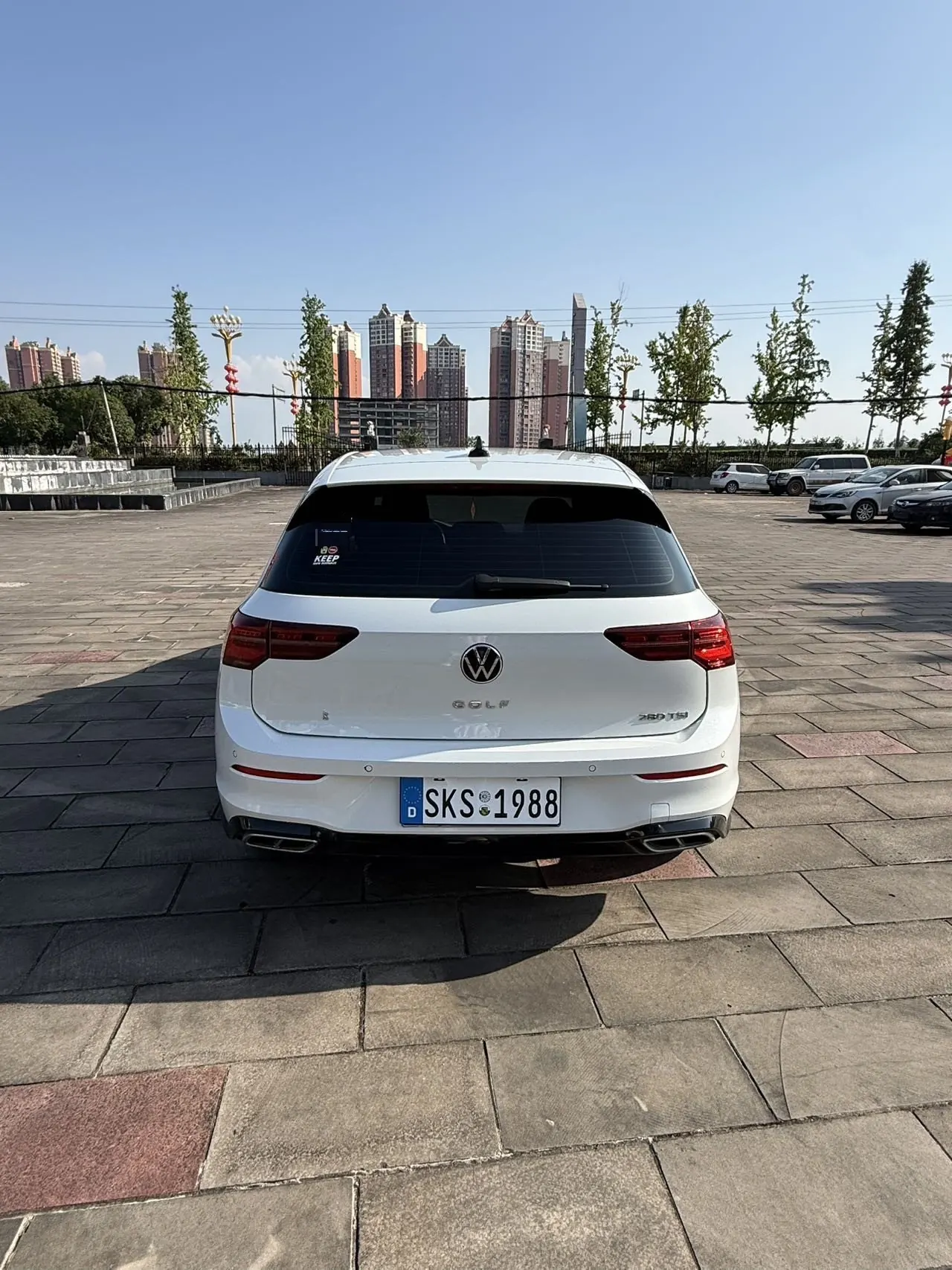 Volkswagen 2023 Golf 8 R-Line 1.4TSI 280TSI Lite Automatic 8