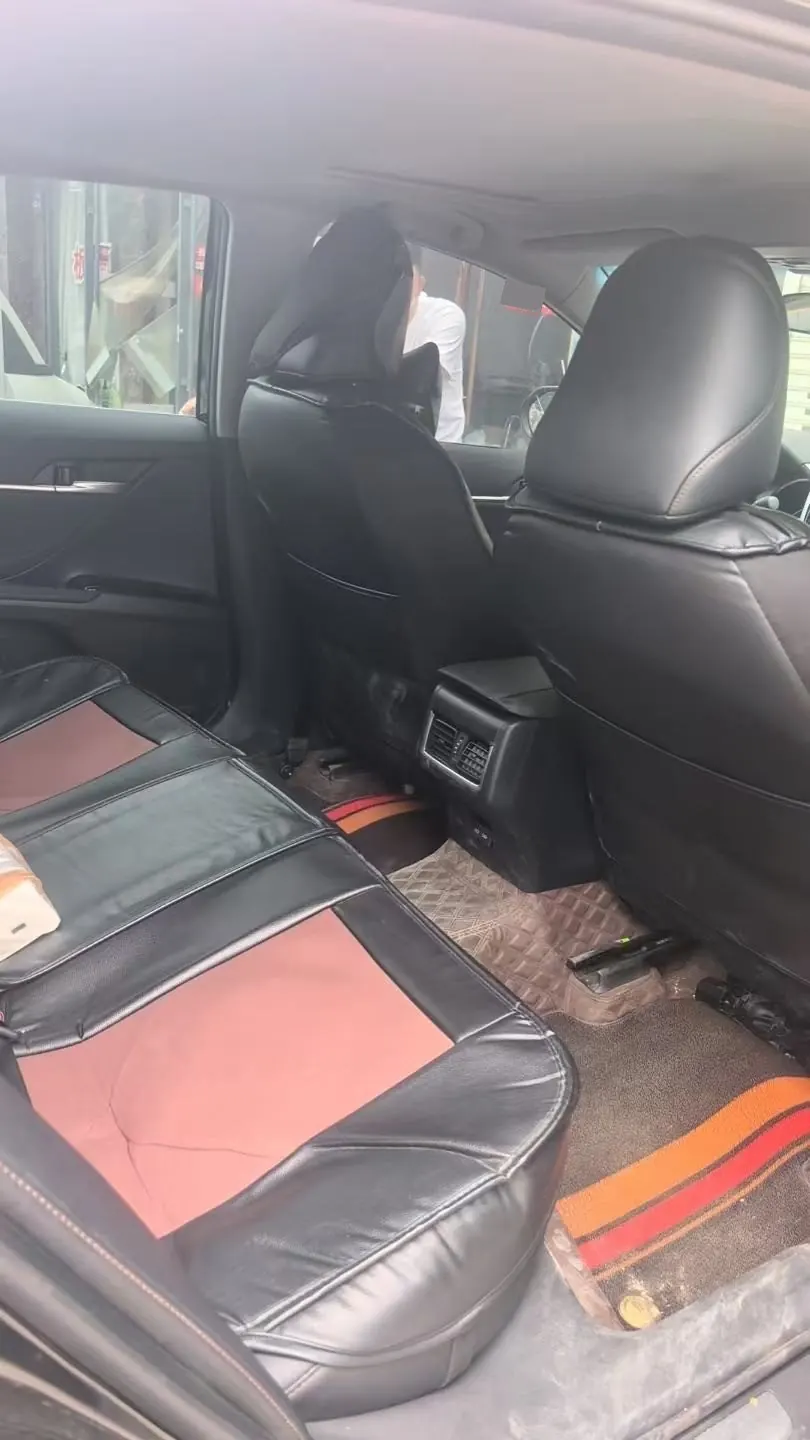 Toyota 2023 Camry 2.0G Stepless Deluxe Edition Automatic Gear 3