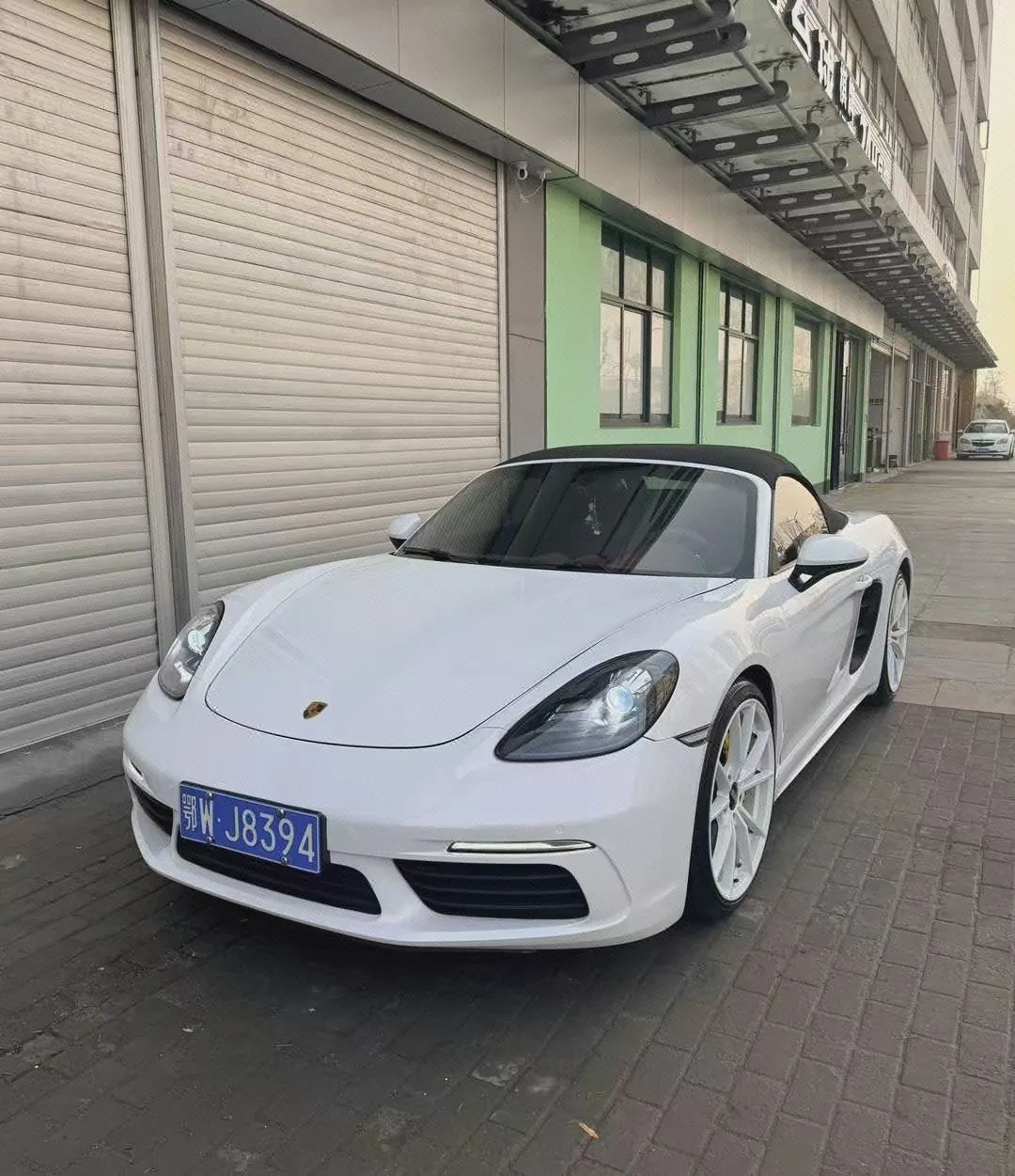 Open image lightbox: Porsche 718 (Imported) 2020 718 Boxer 2.0T Automatic