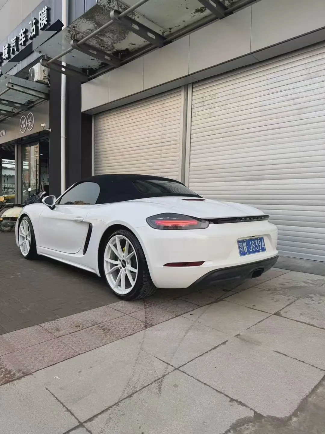 Porsche 718 (Imported) 2020 718 Boxer 2.0T Automatic 3