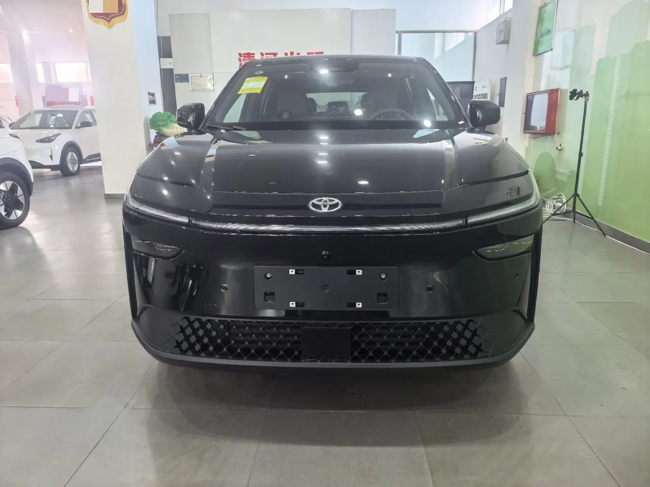 Toyota 2026 BZ3X 520 Pro Automatic 2
