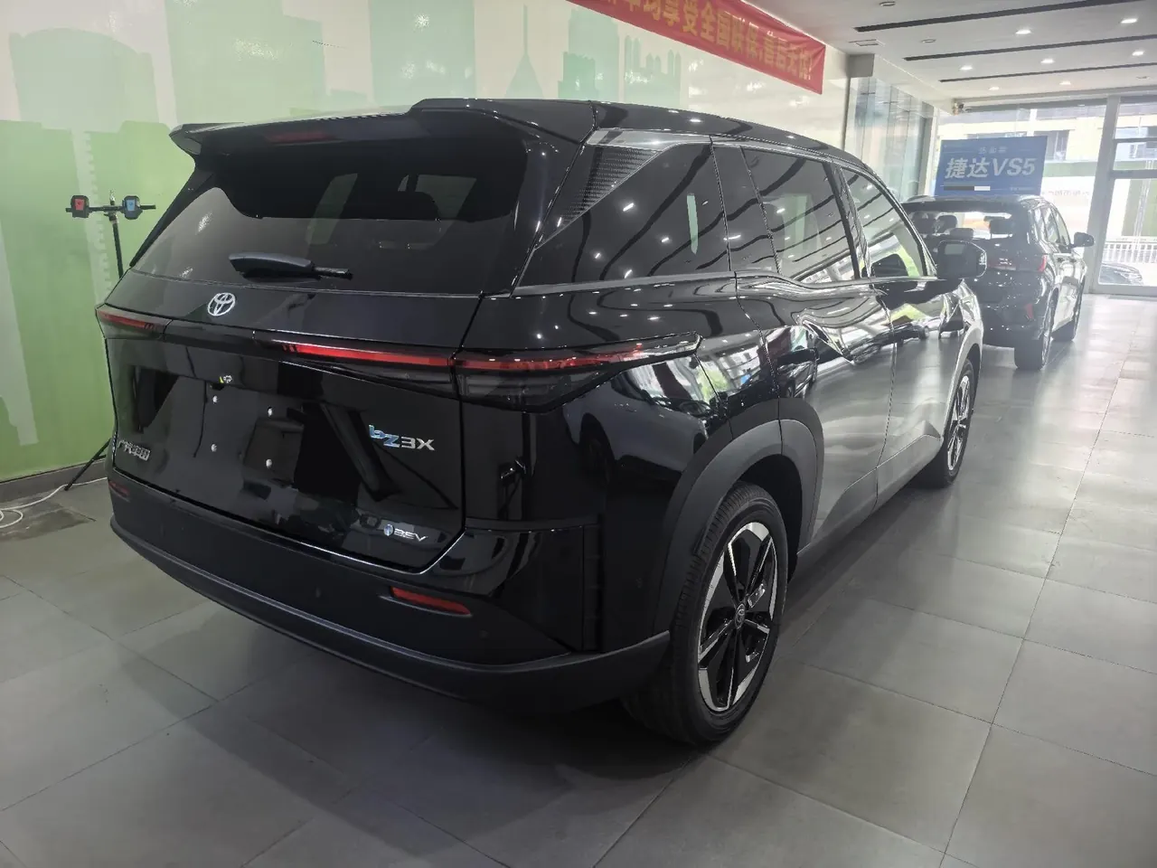 Toyota 2026 BZ3X 520 Pro Automatic 5