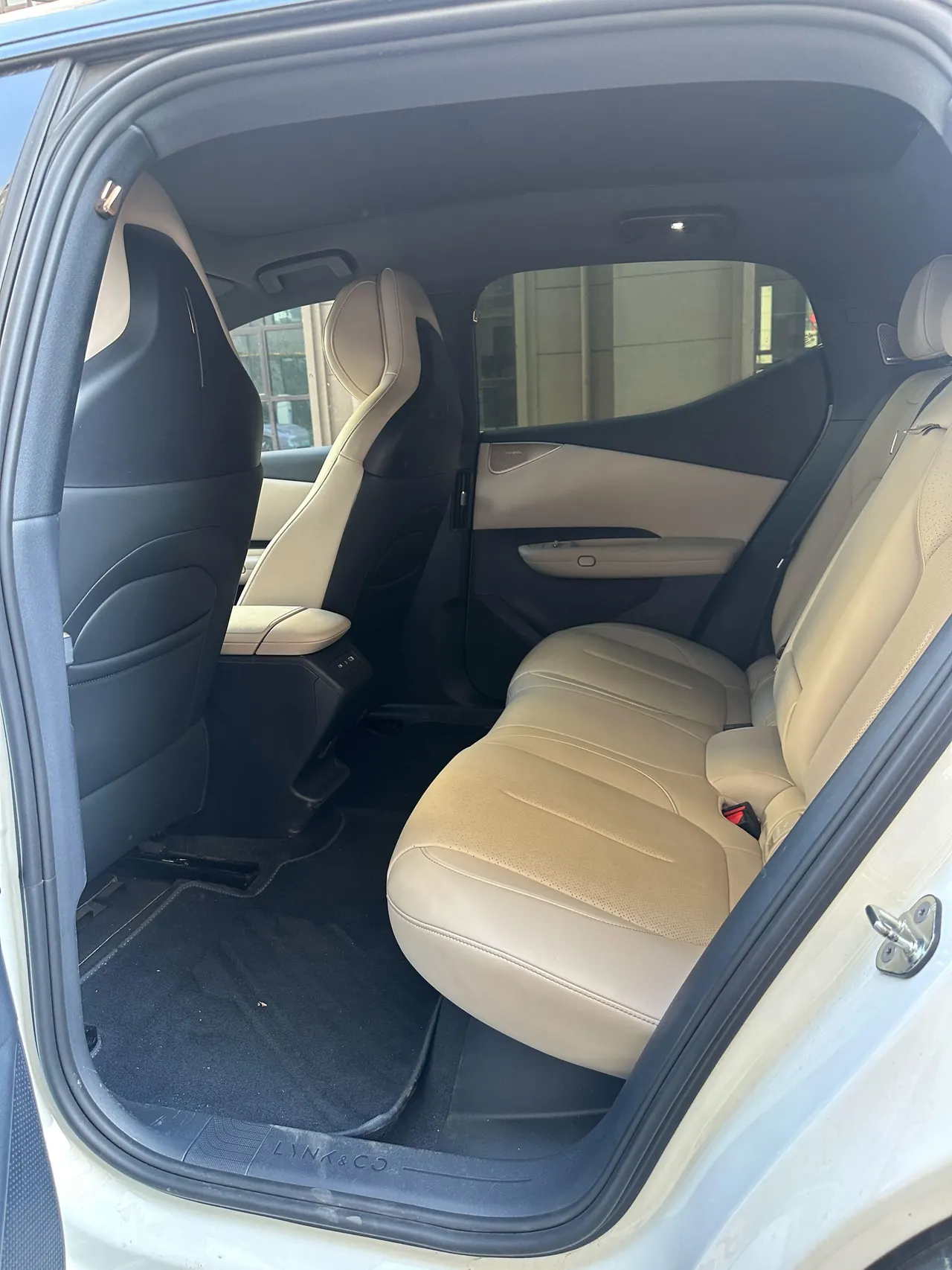 LYNK&amp;CO 2025 LYNK&amp;CO Z 20 530km Rear Drive Max Automatic 2