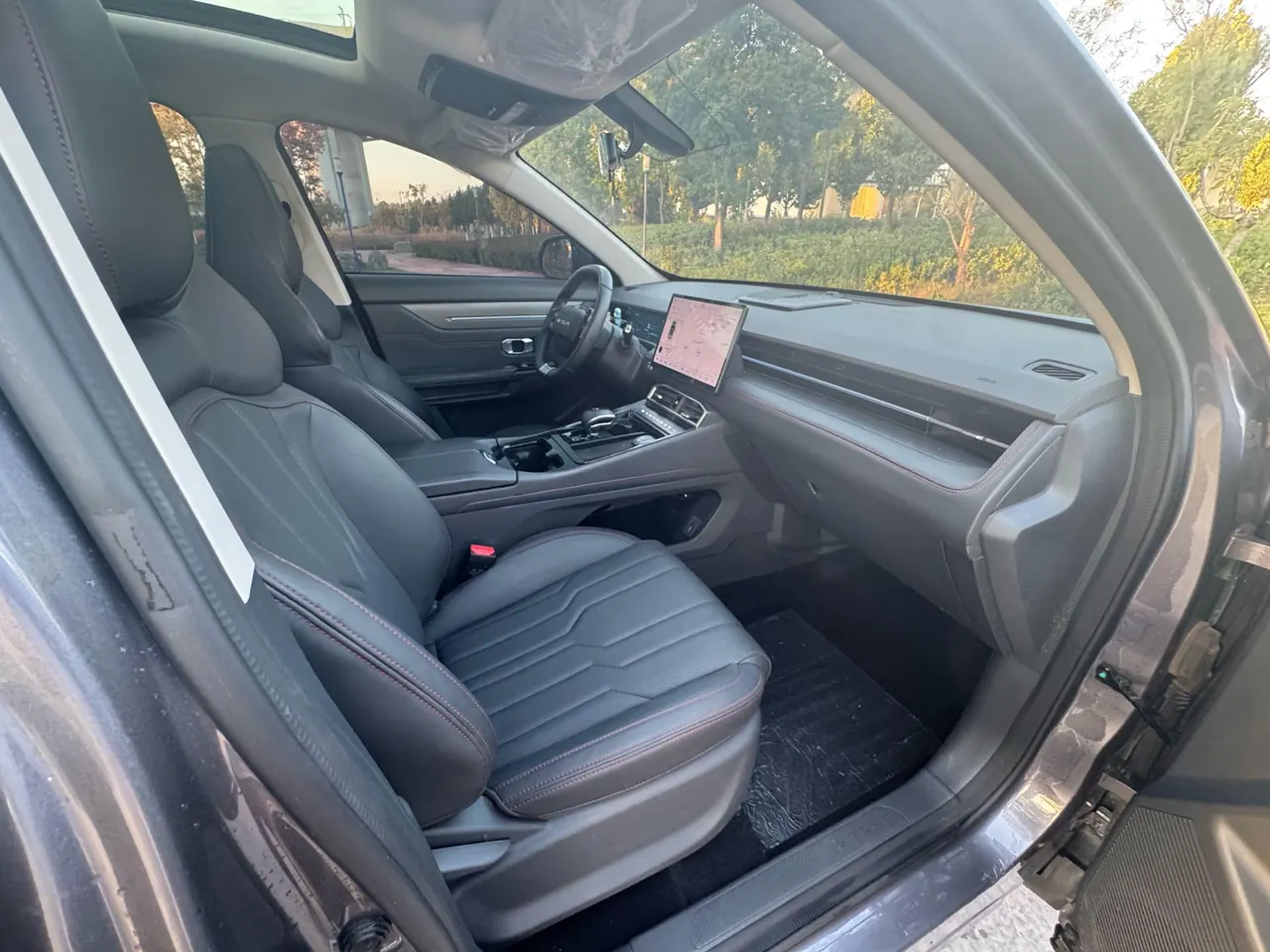 Jetour 2025 Dasheng 1.5T to Perfect Edition Automatic Gear 13