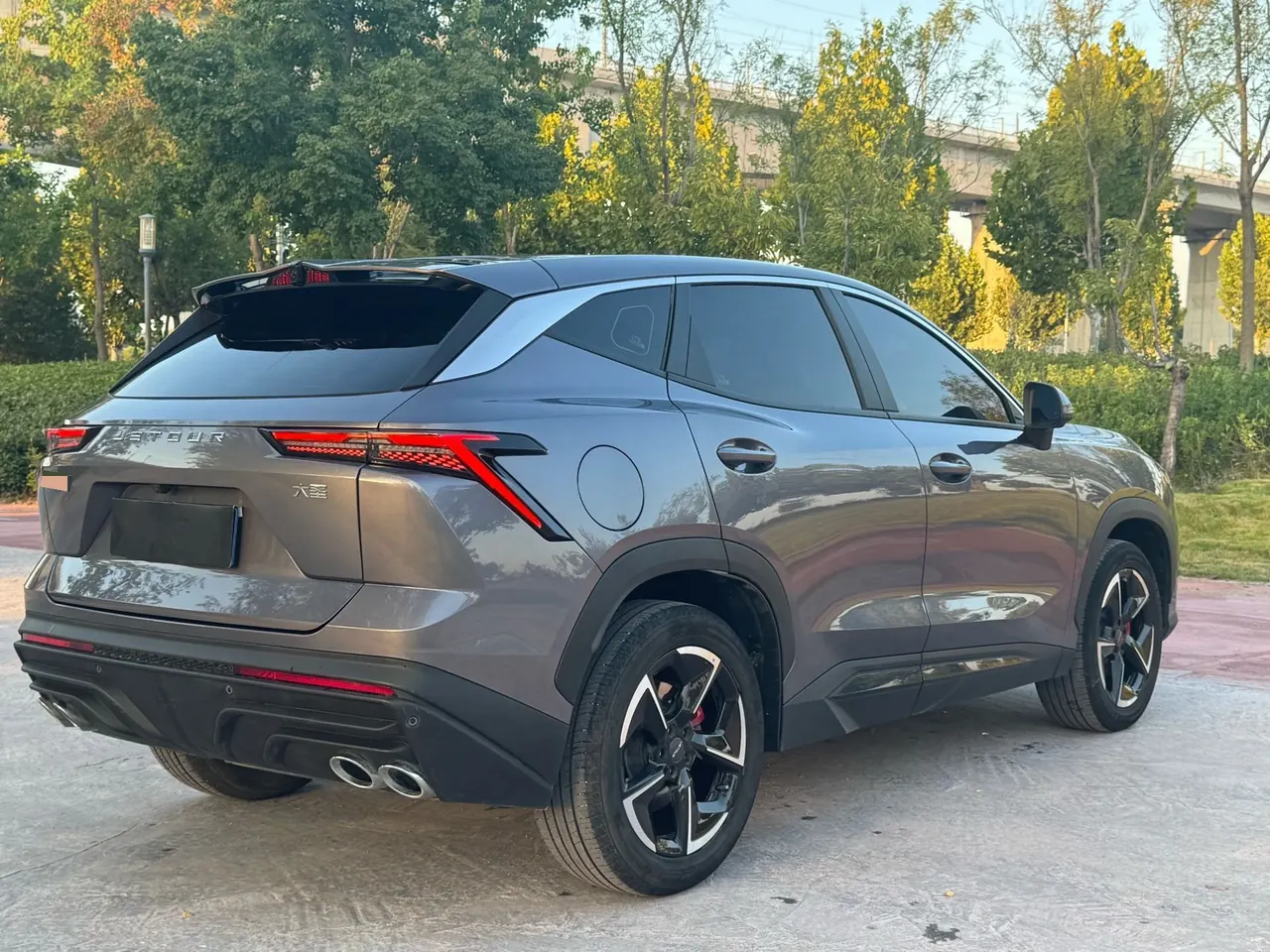 Jetour 2025 Dasheng 1.5T to Perfect Edition Automatic Gear 4
