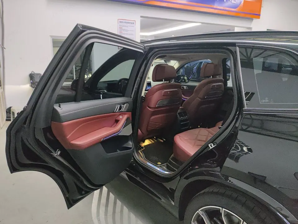 BMW 2026 X5 xDrive30Li 48V 2.0T exclusive m sports obsidian night suit automatic gear 7
