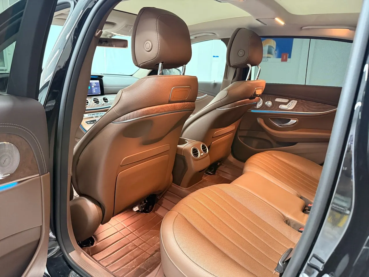 Mercedes Benz E-Class 2020 E 300 L 2.0T Special Edition (Modified) Automatic Gear 5