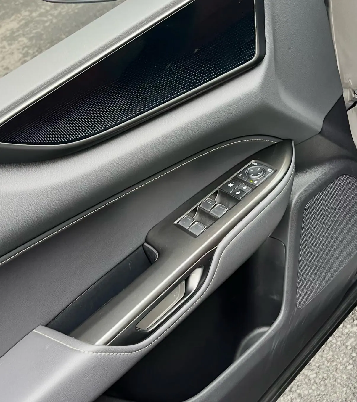 Lexus NX (Imported) 2022 NX260 2.5 Chuangchi Edition Automatic Gear 3