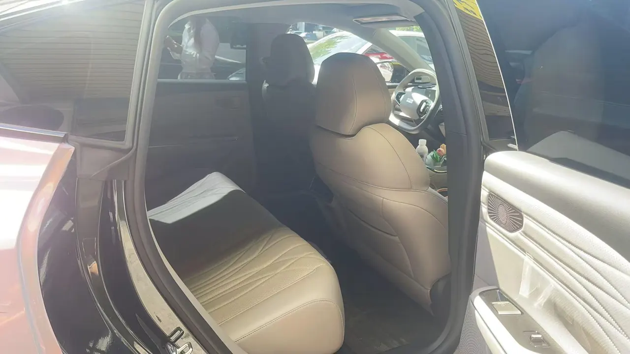 Geely Galaxy 2026 Xingyao 8 EM-i 1.5 Voyager Sailing Edition Automatic Gear 6