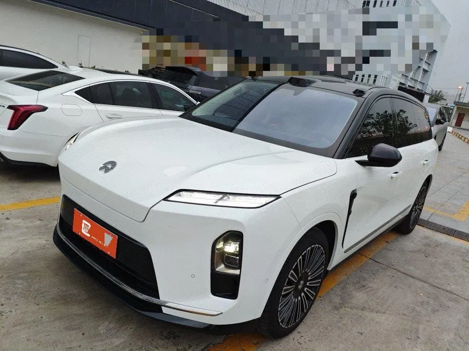 Открыть галерею: NIO 2026 ES8 5-seat Executive Deluxe Automatic Gear