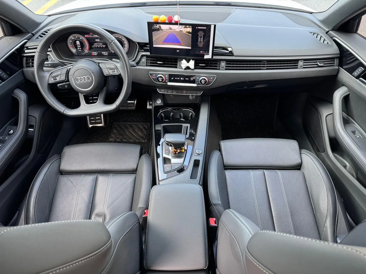 Audi 2023 A4L 2.0TFSI 40TFSI Deluxe Dynamic Automatic 5