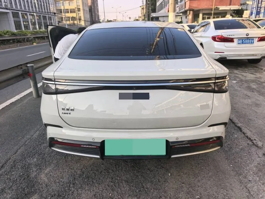 BYD 2022 destroyer 05 DM-i 1.5 stepless 120KM noble automatic gear 8