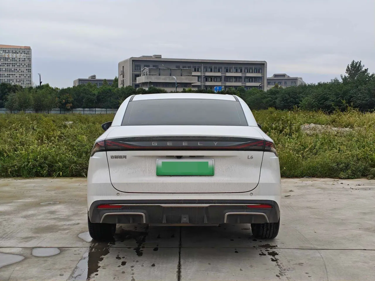Geely Galaxy 2023 L6 1.5T 60km PLUS automatic gear 8
