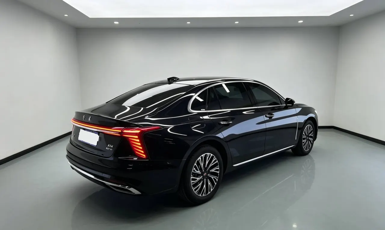 HongQi 2025 H5 2.0T Flag Chang 500000 Commemorative Automatic Gear 7