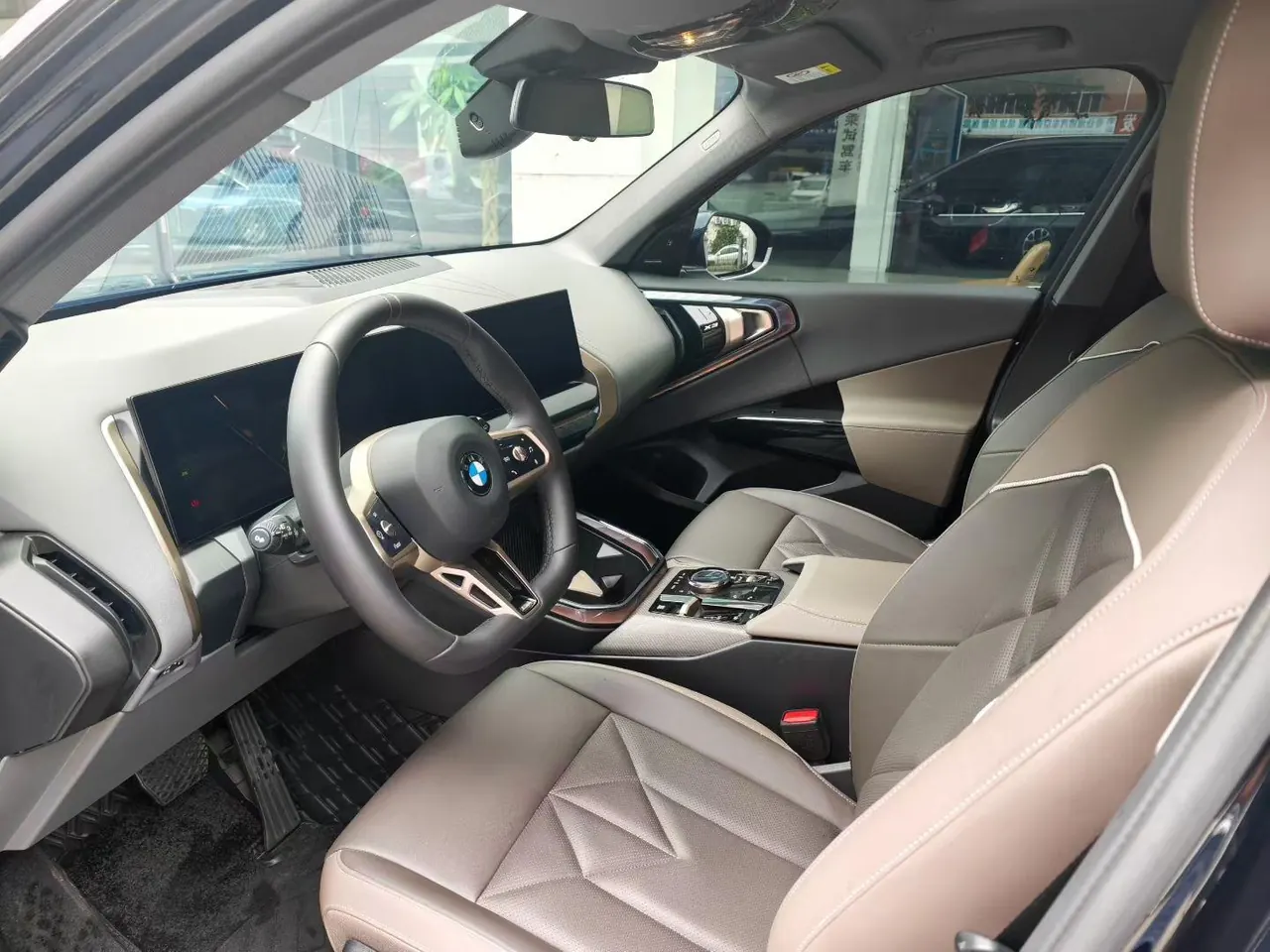 BMW 2025 X3 xDrive30L 2.0T Leading M Sports Suit Automatic Gear 6