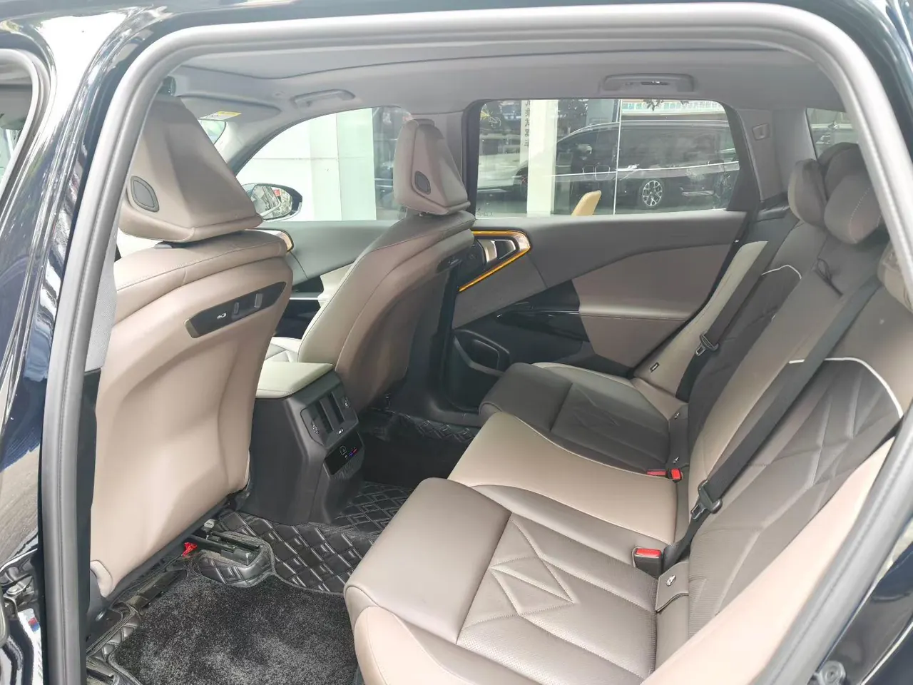 BMW 2025 X3 xDrive30L 2.0T Leading M Sports Suit Automatic Gear 8