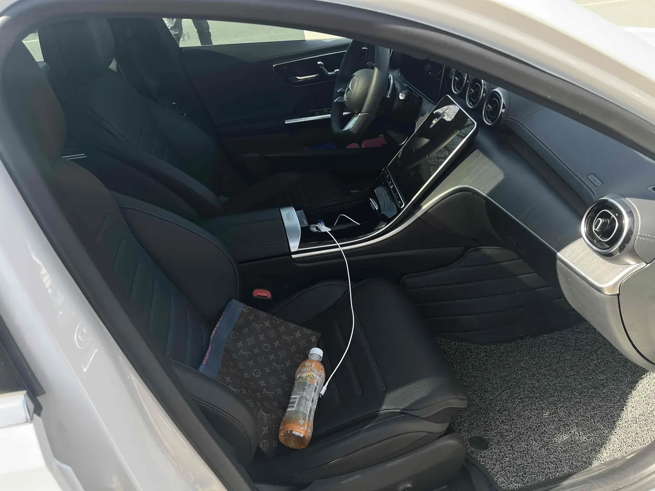 Mercedes Benz Class C 2022 C 200 L 48V 1.5T Sports Edition Automatic Gear 4