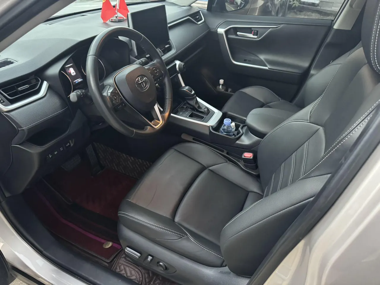 Toyota 2022 Willanda 2.0 Stepless Two-Drive Luxury PLUS Edition Automatic Gear 2