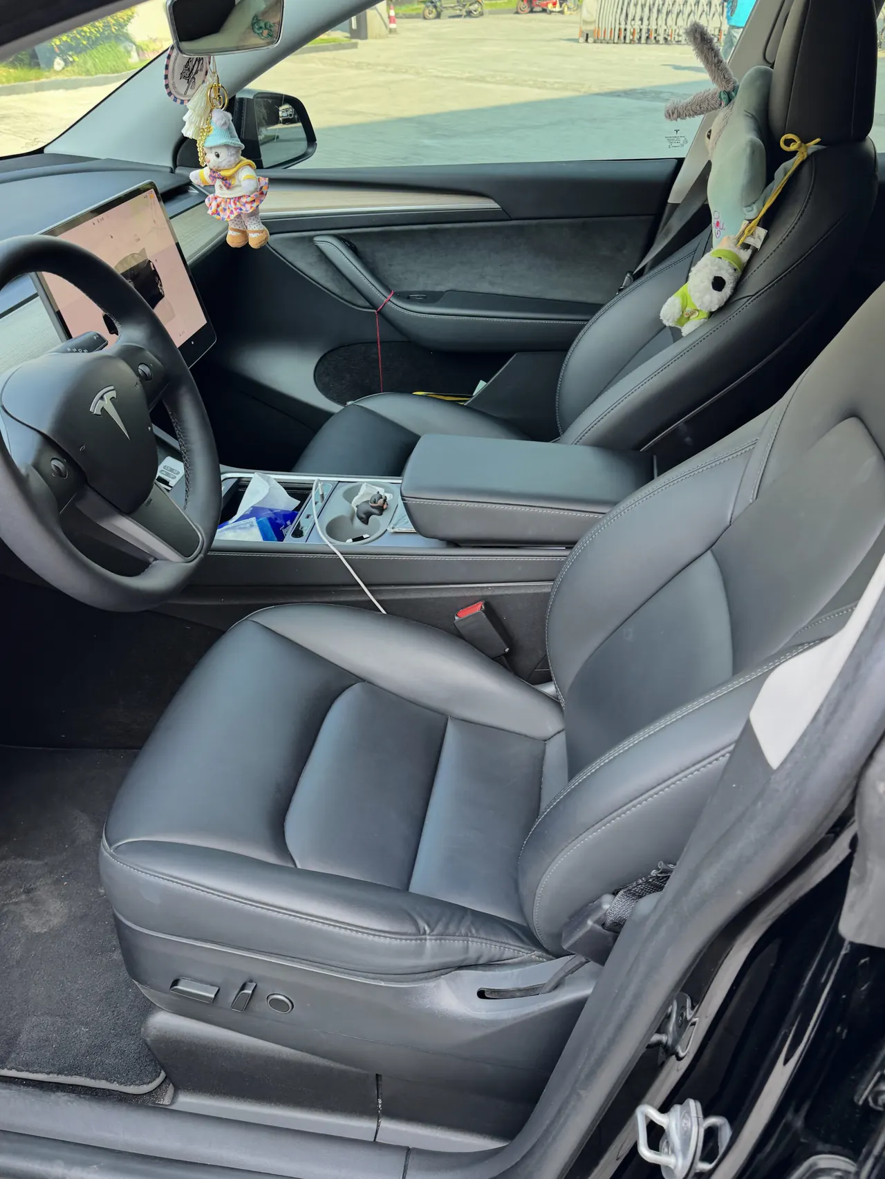 Tesla 2022 Model Y rear-wheel drive version (facelift) automatic gear 5