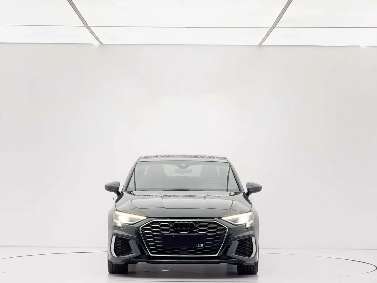 Audi 2022 A3L Limousine 1.4TFSI 35TFSI Fashion Sports Automatic 6