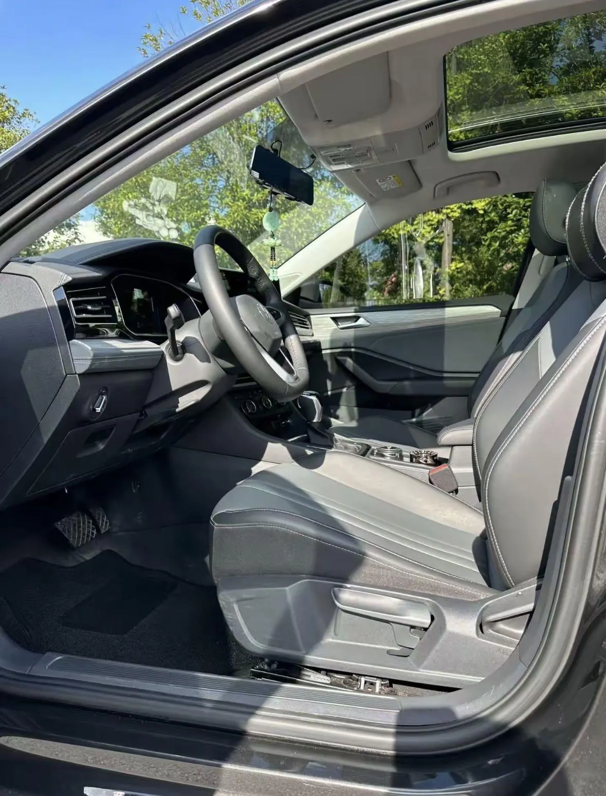 Volkswagen 2025 Sagittarius 1.5TSI 300TSI Exceed Edition (Modified) Automatic Gear 3