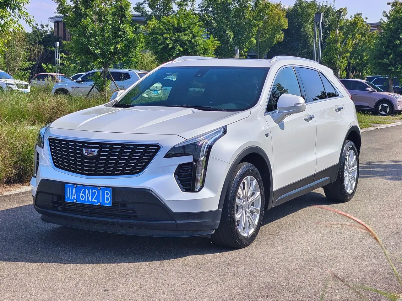 Cadillac 2022 XT4 48V 2.0T 28T Two-Drive Fashion Automatic Gear 3