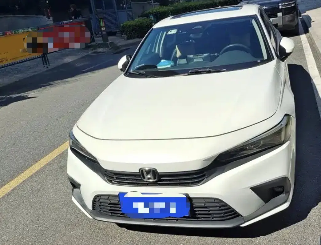 Honda 2022 Civic 1.5T Stepless 240TURBO Dynamic Automatic Gear 2