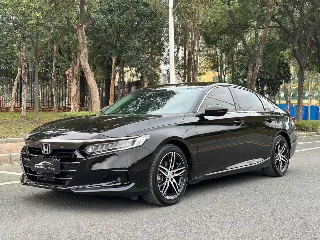 Открыть галерею: Honda 2022 10th Generation Accord 1.5T Stepless 260TURBO Magic Night Premium Edition Automatic Gear